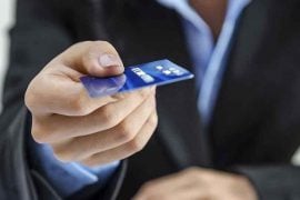 Portofel cripto sub formă de card de credit