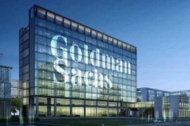 Goldman Sachs amână cripto un trading desk, dar lansează un nou derivativ