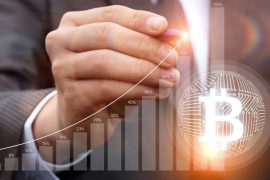 Bitcoin a crescut cu 4%