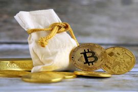 Evoluția Bitcoin corelată cu cea a aurului